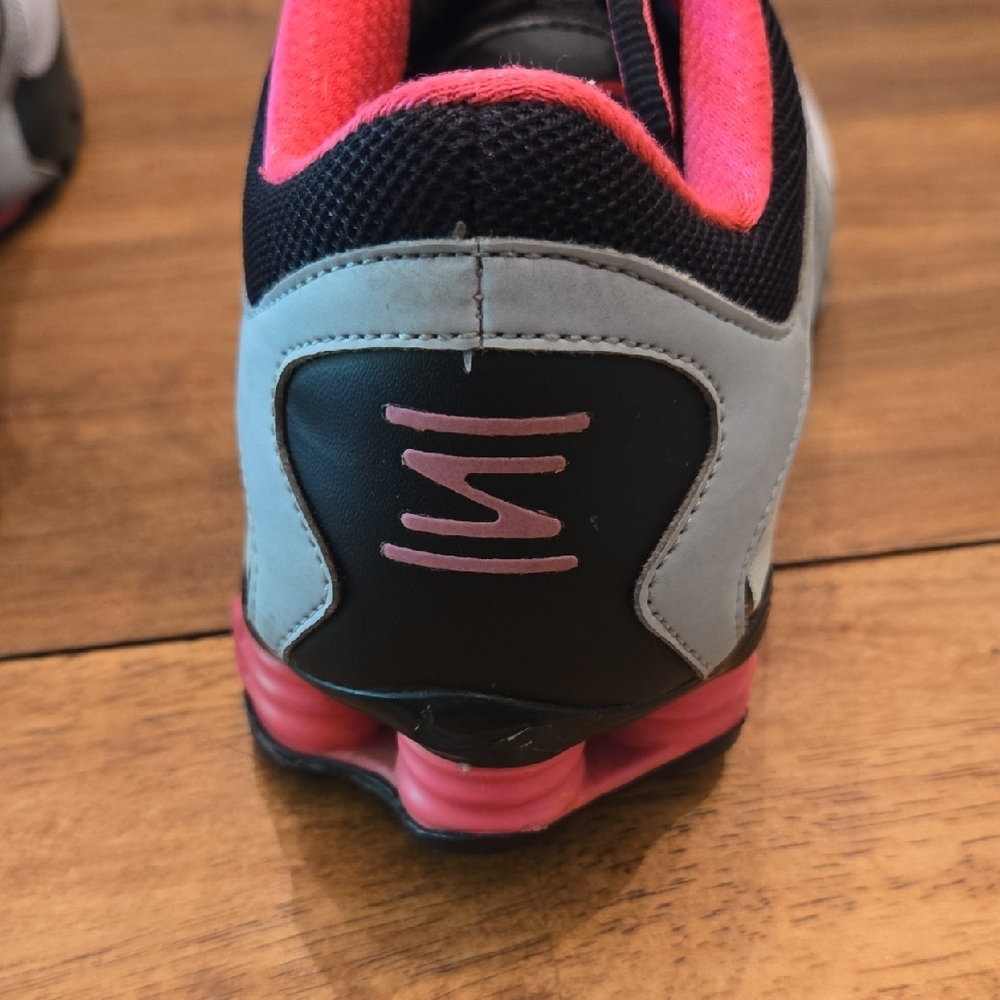 Nike Women's Gray and Pink Shox Athletic Sneakers - Picture 7 of 16